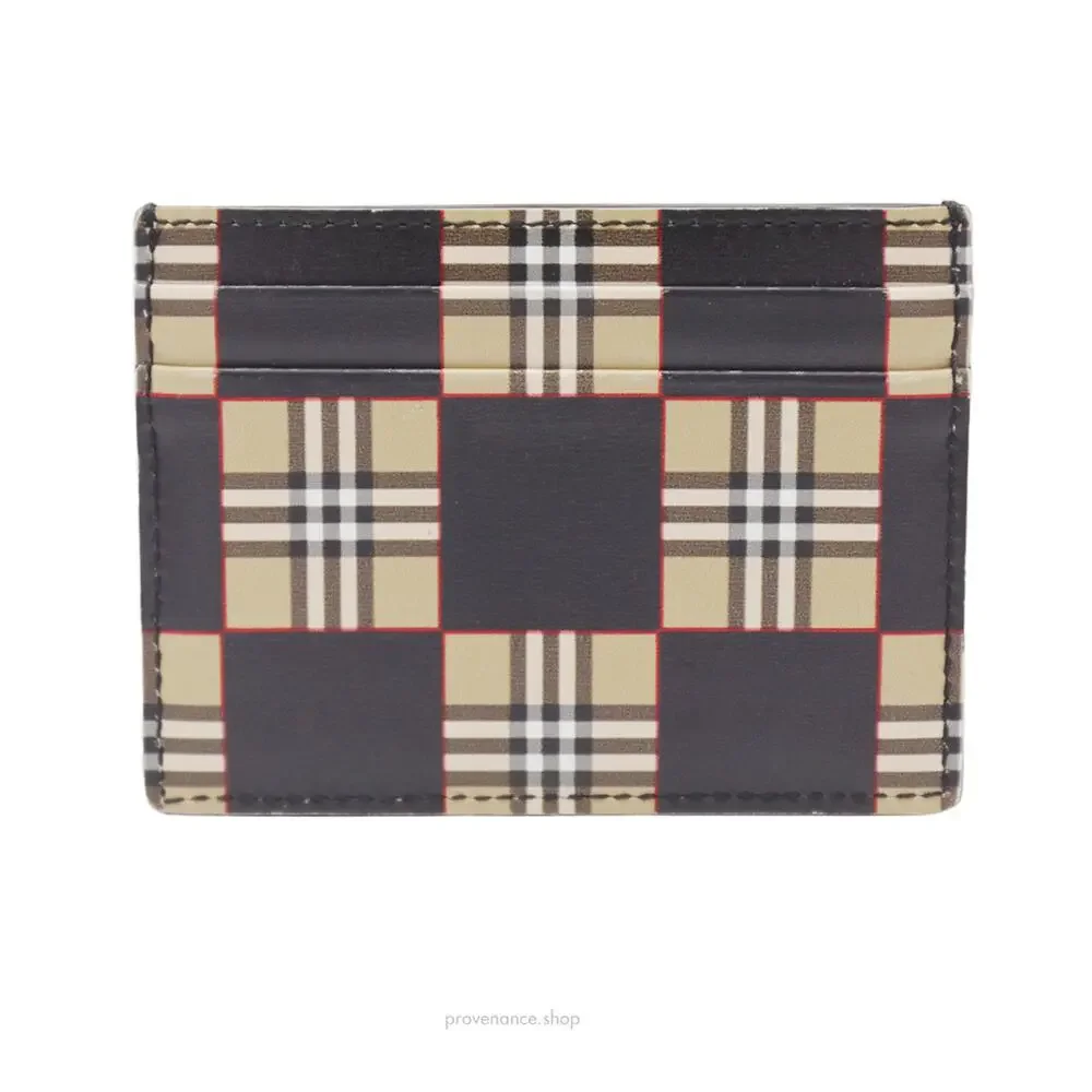 Burberry card holder